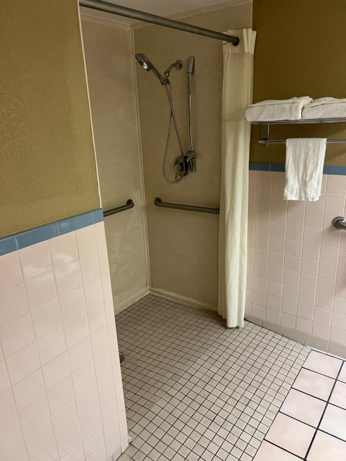 Americas Value Pharr/mcallen 2*