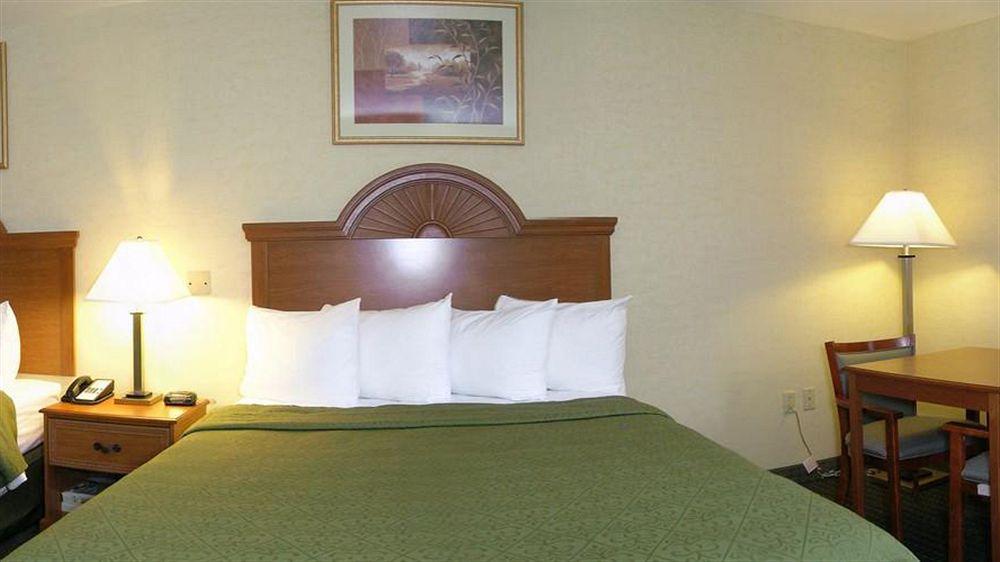 Hotel Americas Value Pharr/mcallen 2*