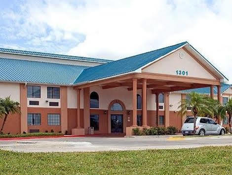 Americas Value Pharr/mcallen Hotel Pharr